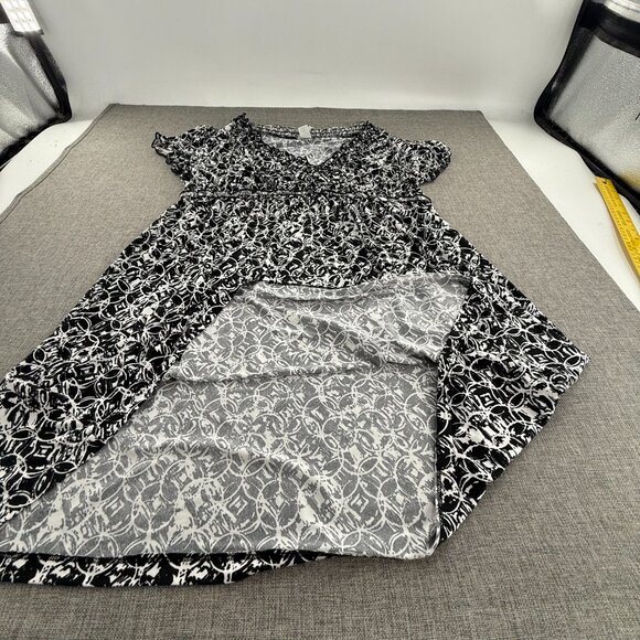 Lilly Lou Dress Black‎ & White V-Neck Cap Sleeves Petite Medium Stretchy Relaxed - Picture 8 of 11